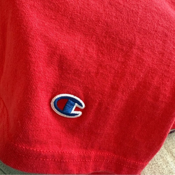 Champion Men's 2XL Vintage Red T-Shirt Embroidered Big Logo Graphic Print - Picture 10 of 10